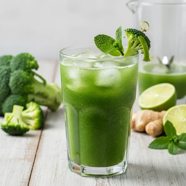 can you juice broccoli - delicious homemade recipe photo