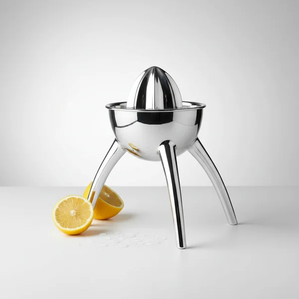 Alessi PSJS Juicy Salif Citrus Juicer Review: Pros, Cons & Verdict