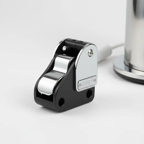 Honest Ruby 2000 Juicer Latch Review: Pros, Cons & Verdict